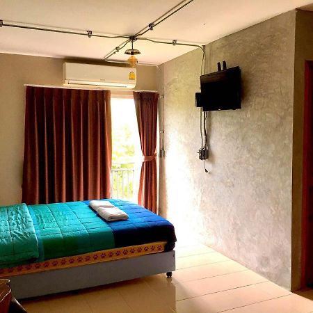 Khaolak Big Bike&Room For Rent Khao Lak Exterior photo