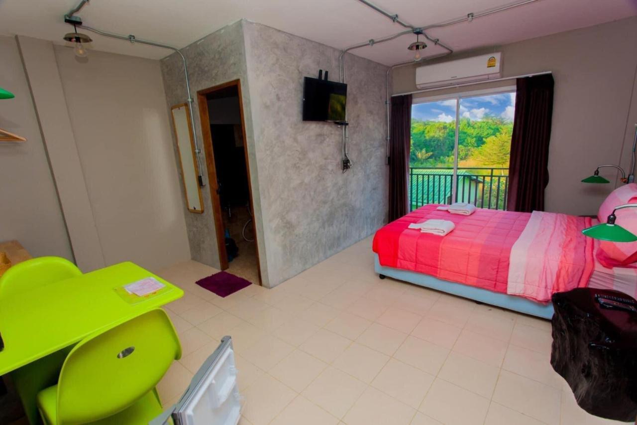Khaolak Big Bike&Room For Rent Khao Lak Exterior photo